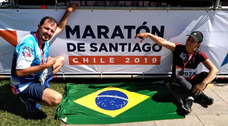 Casal na Maratona do Chile