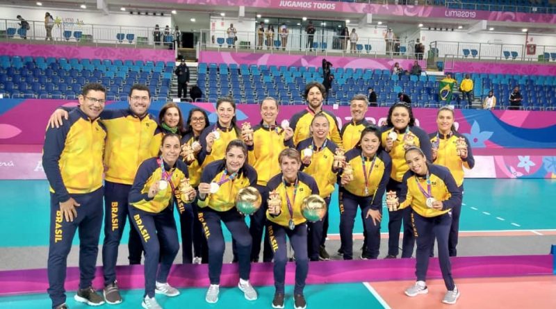 Equipe feminina prata em Lima 2019 
Fonte: CBVD